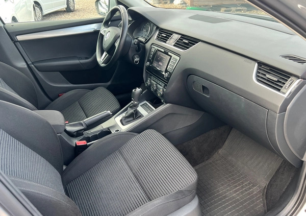 Skoda Octavia cena 46900 przebieg: 259000, rok produkcji 2015 z Krzeszowice małe 704